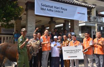  Rayakan Momentum Idul Adha, Hankook Tire Donasikan Lebih dari Dua Ton Hewan Kurban ke Warga Sekitar Pabrik